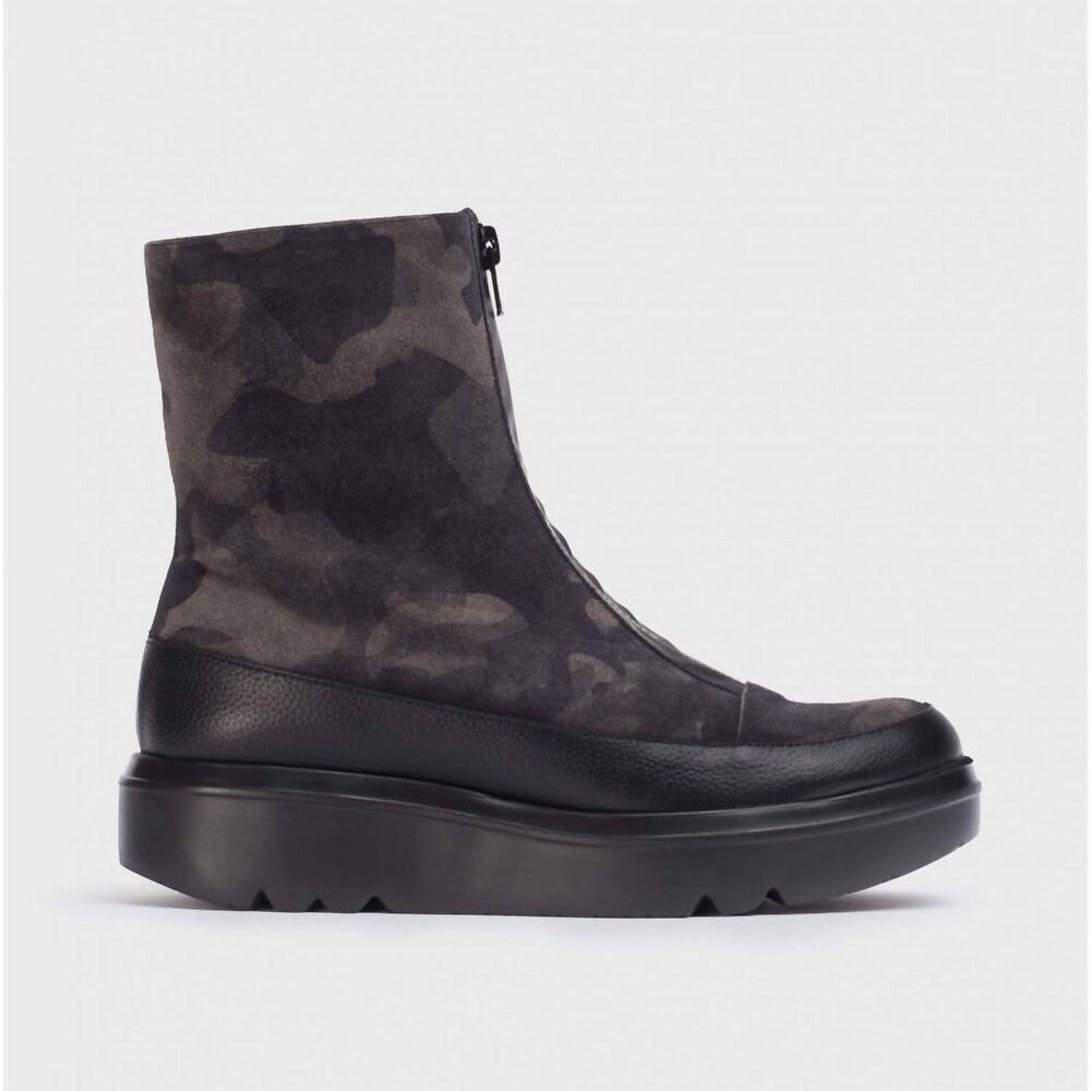 NEW WONDERS women's livia animal print boot in black